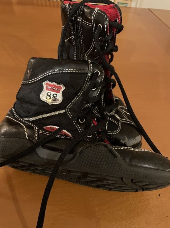 Scarpe per ragazze: Mädchen Stiefel 30 schwarz – Usato da Bergdietikon venduto da antovale