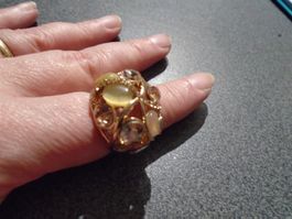 Ring Size 20, goldfarbig, Steinchen rosa
