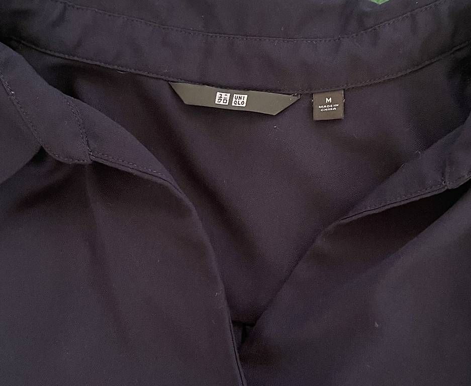 Camicette: Damenbluse uniqlo dunkelblau – Usato da Neerach venduto da sch_hk78 2
