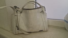 Weisse Freitagtasche austen