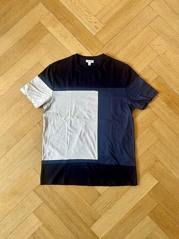T-shirt: Reiss Design T-Shirt - L – Usato da Basel venduto da thmnn