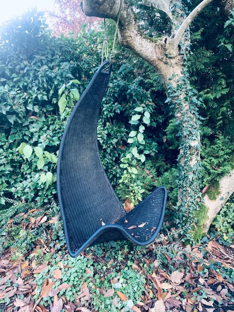 Ikea Poltrone pensili da giardino: Ikea SVINGA Hängesessel Sessel Rattanoptik  Schwarz – Usato da Basel venduto da Jcva 4