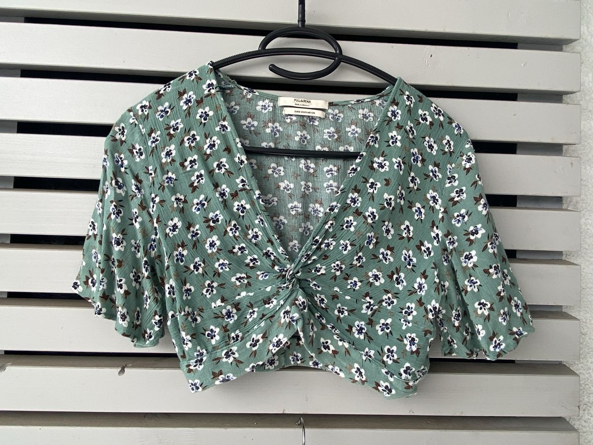 Pull&Bear Lotti di vestiti: Ensemble top et pantalon – Usato da St-Légier-Chiésaz venduto da lea_6k5s 3