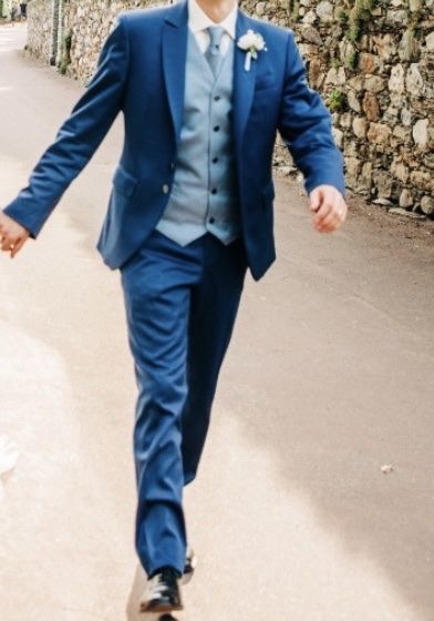 Completi: Hochzeitsanzug Cleofe Finati - IT Gr. 46 – Nuovo (secondo la descrizione) da Zürich venduto da FedeSara