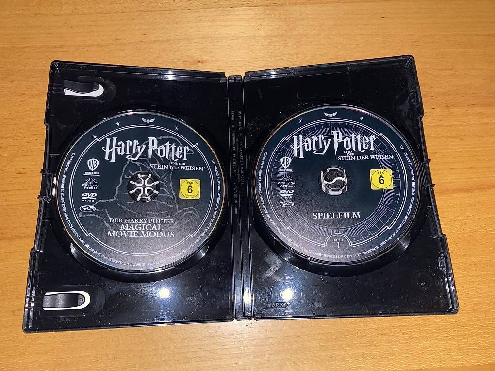 Tutti i DVDs: Harry Potter DVD "der Stein der Weisen" – Usato da Niederbüren venduto da canadace 2