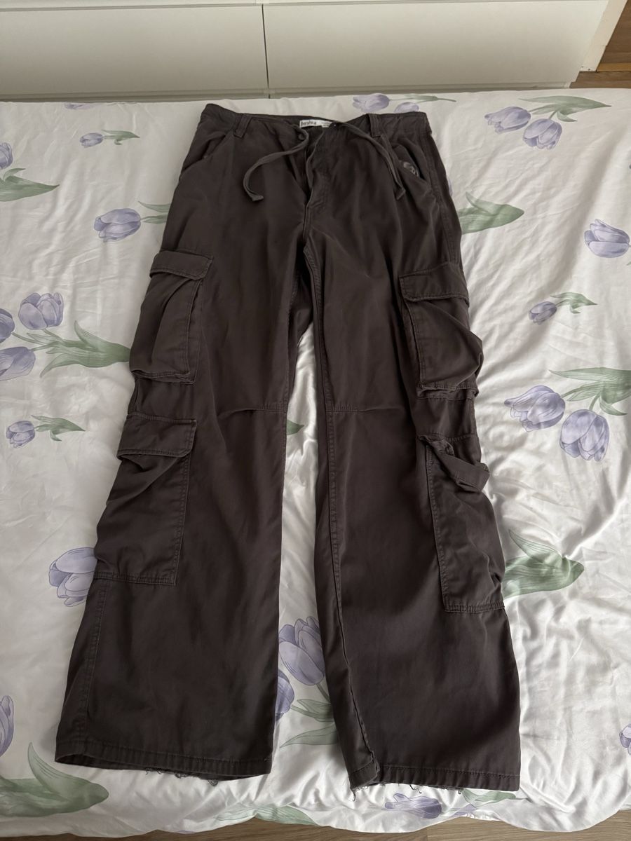 Pantalons: Cargohosen – D'occasion à Derendingen par antonella_13 3