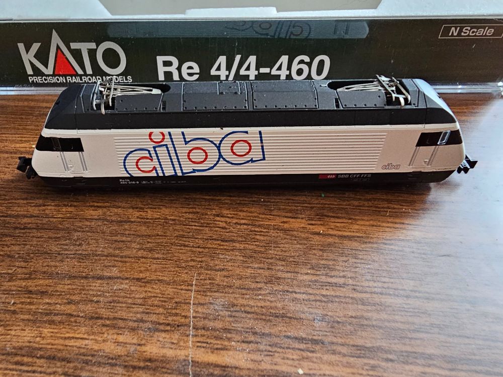 13709-0 Pre-Owned Re 4/4 460 079-7 Electric Locomotive