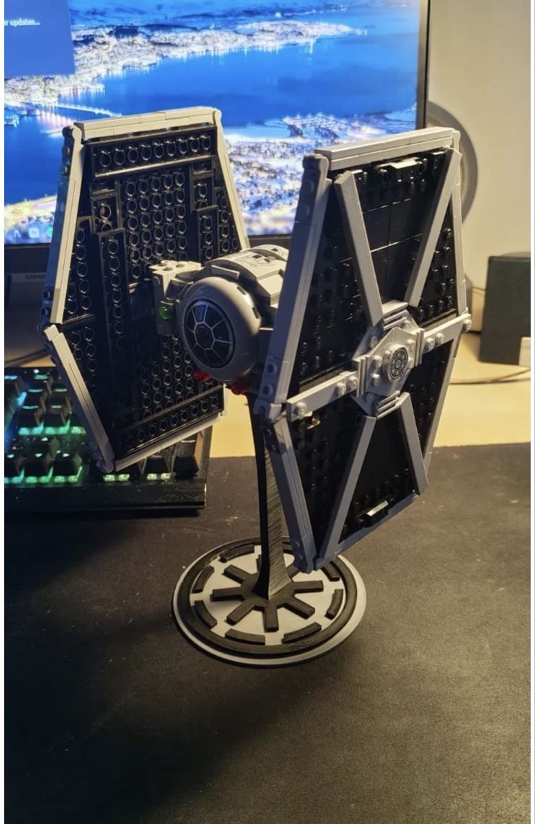 Sonstige Dekorationen & Accessoires: Support d’exposition 13cm Tie Fighter 75300 Compatible LEGO  – Neu (gemäss Beschreibung) aus Yverdon-les-Bains von ido_w9qy 1