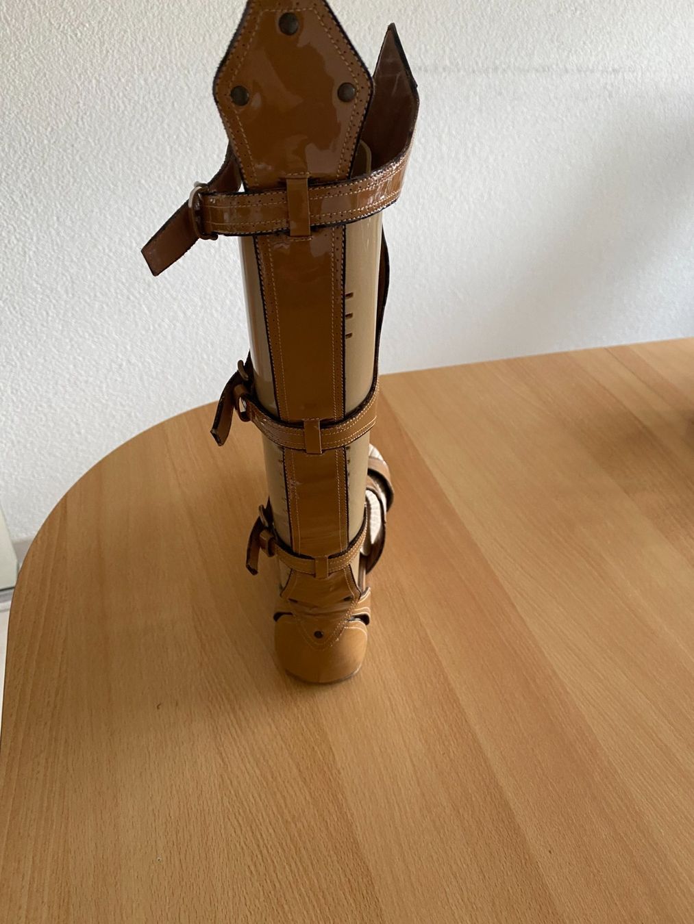Alaia Scarpe da donna: Alaia Römersandale mit Stiefelspanner – Usato da Zürich venduto da Gemi 4