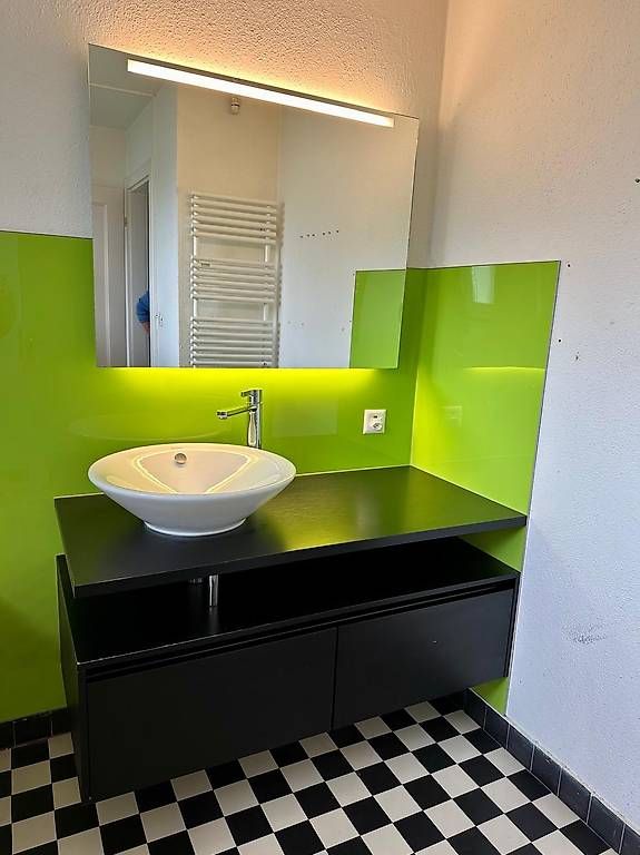 Scaffali: Schönes Badezimmer in St. Gallen – Usato da Arbon venduto da natalily82