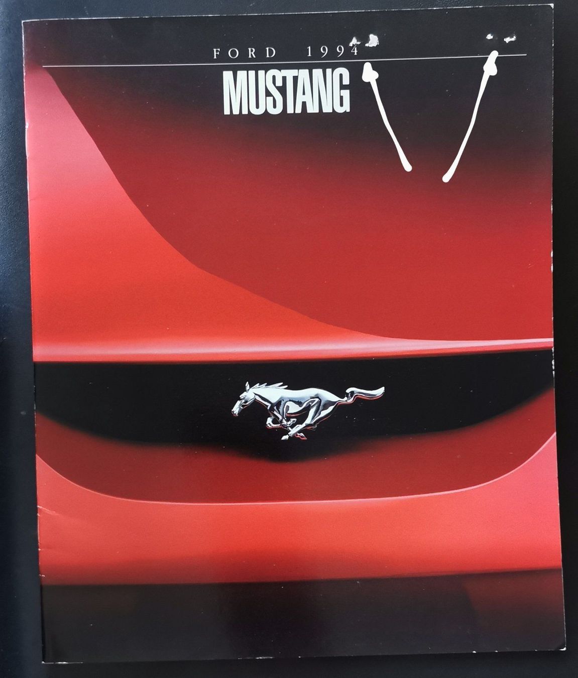 Ford Documenti: FORD MUSTANG 1994 – Usato da huenenberg venduto da Suizofelize