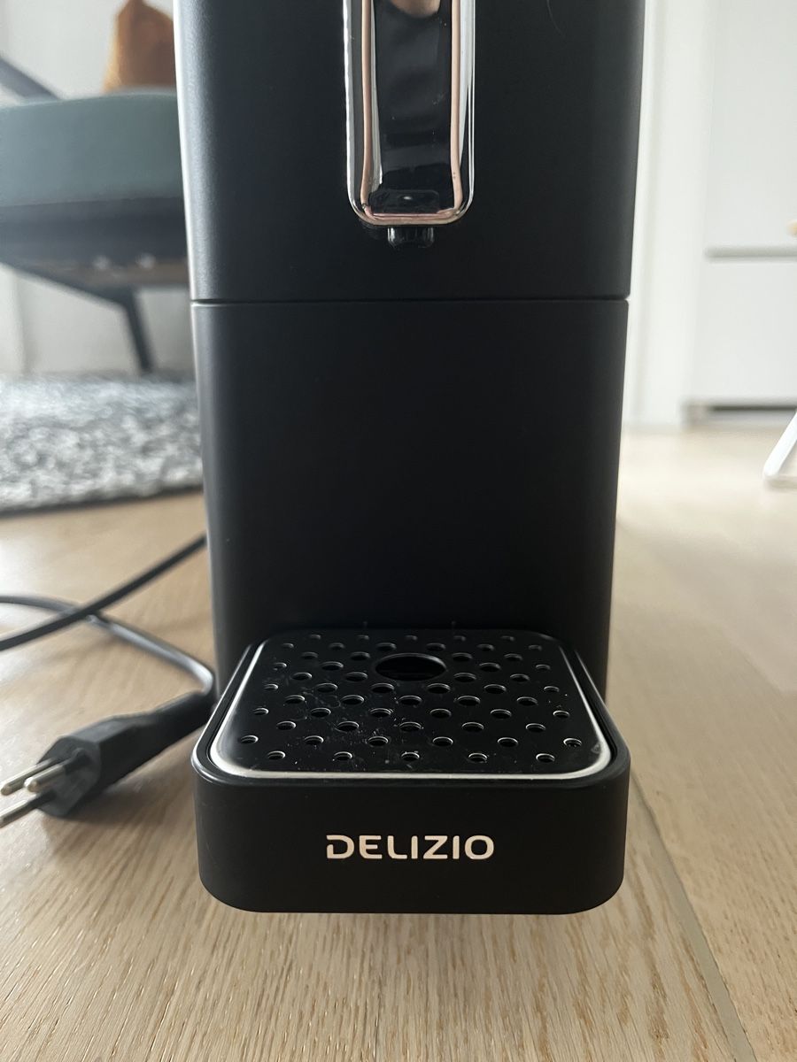 Delizio Kaffeemaschinen & Espressomaschinen: Delizio Capsule Coffee Machine with Coffee Capsules – Neu (gemäss Beschreibung) aus Zürich von lea_6dzj 3