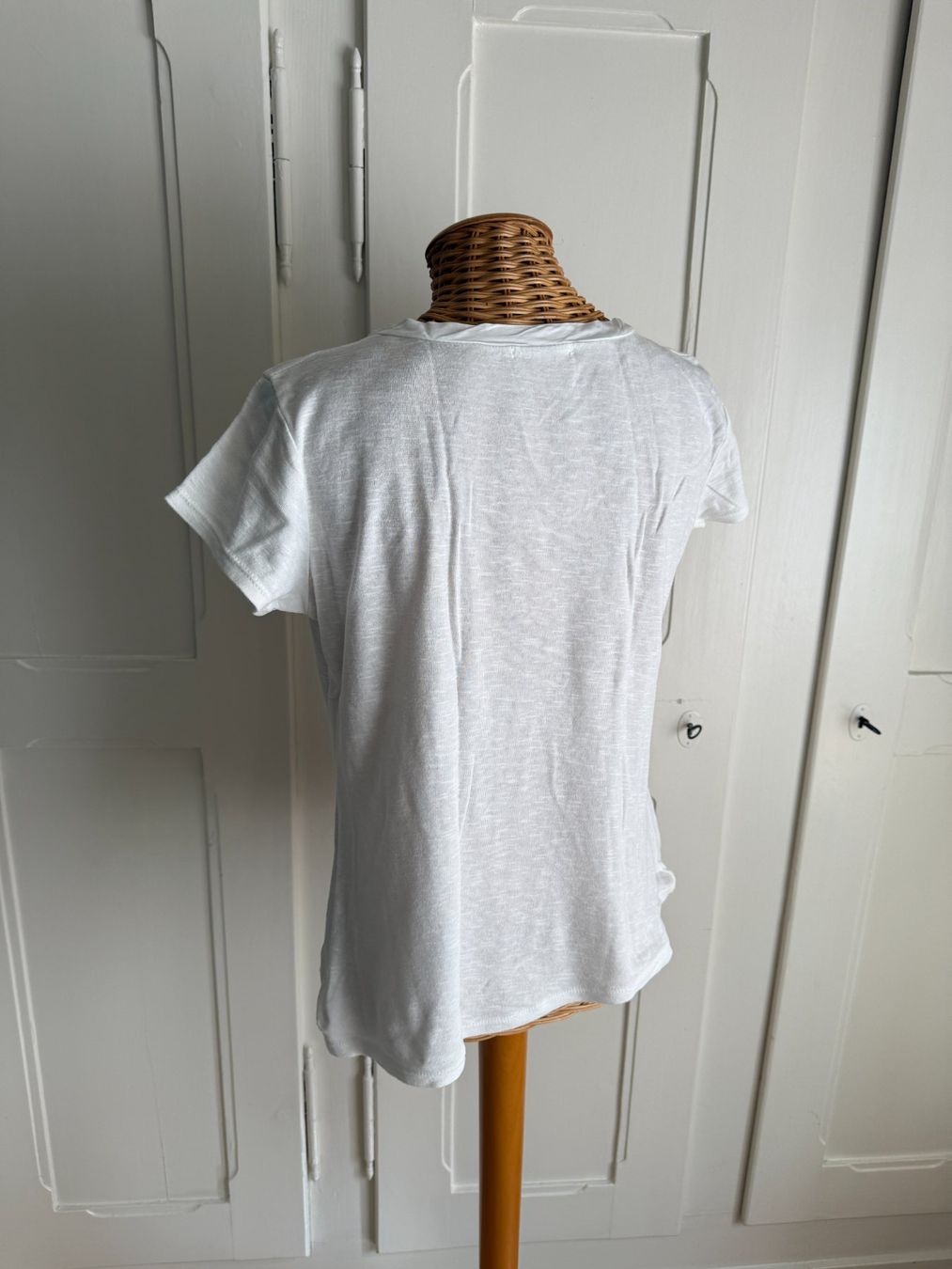 T-shirt: SA'SA - T-Shirt weiss M – Usato da Zürich venduto da Diazaio 2
