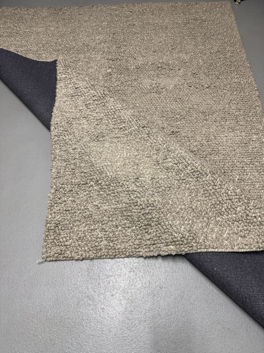 Micasa Tappeti: Designklassiker Teppich 162x230cm – Usato da Büron venduto da Filadefia-888 4
