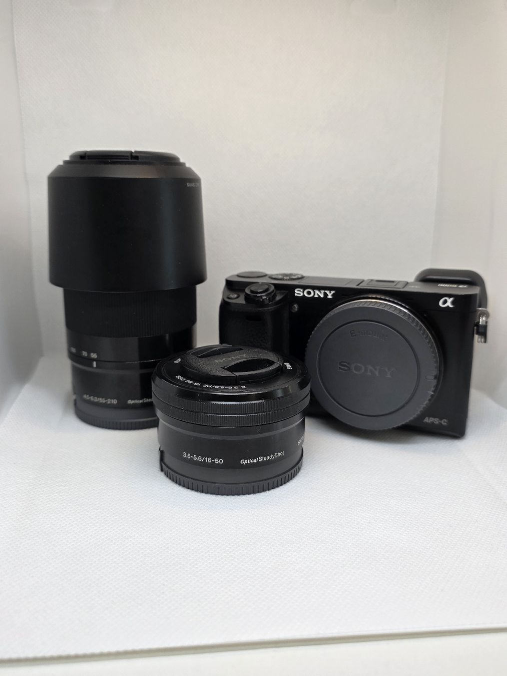 Sony Fotocamera: Sony Alpha 6000 Kit 2 Lenses  – Usato da Ruvigliana venduto da cfi_6xcq