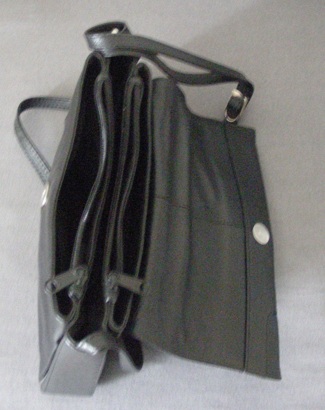 Borse da donna: ESTELLE Schultertasche schwarz Leder – Nuovo (secondo la descrizione) da Burgdorf venduto da Daniela136 2