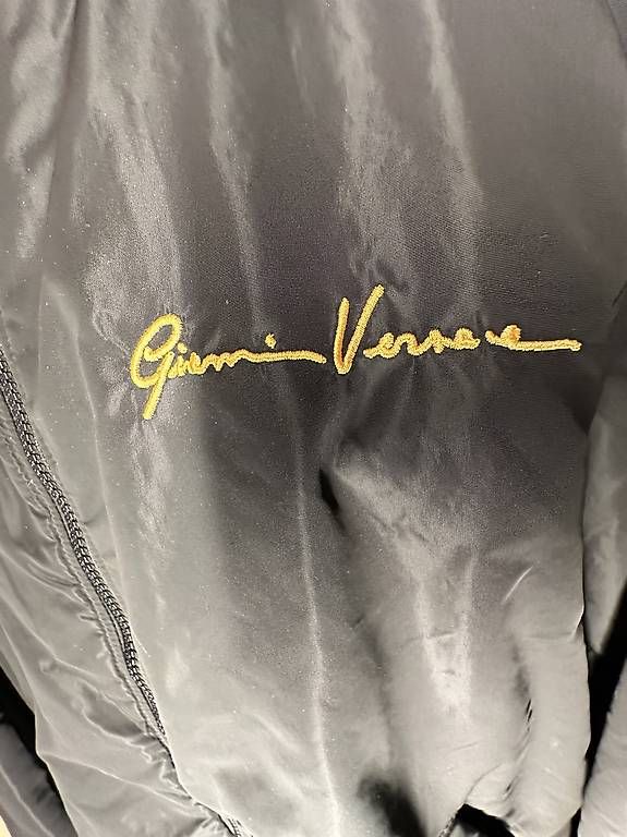 Versace Giacche: Versace Bomberjacke Gianni Versace Grösse 48 /M – Usato da Niederhasli venduto da ee1308 2
