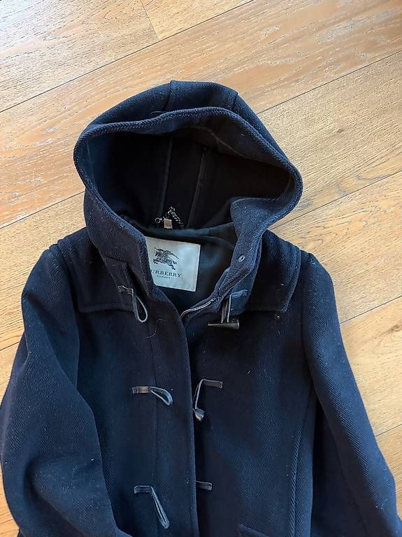 Cappotti: Burberry Dufflecoat – Usato da Schindellegi venduto da Poshanna 3