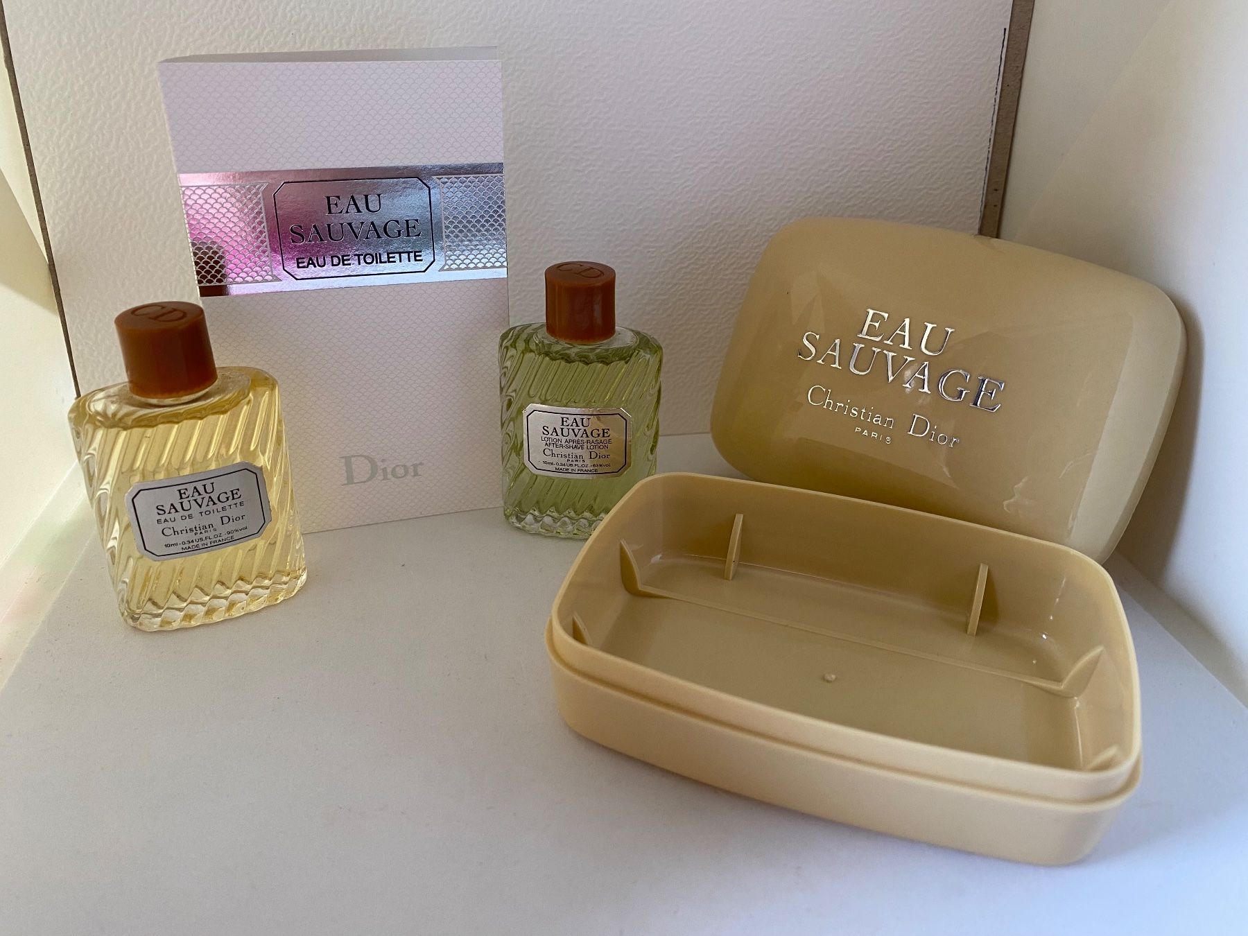 Dior Profumi & Eau de Toilette: Miniatures Eau Sauvage de Christian Dior – Nuovo (secondo la descrizione) da Bouveret venduto da wes_7zll