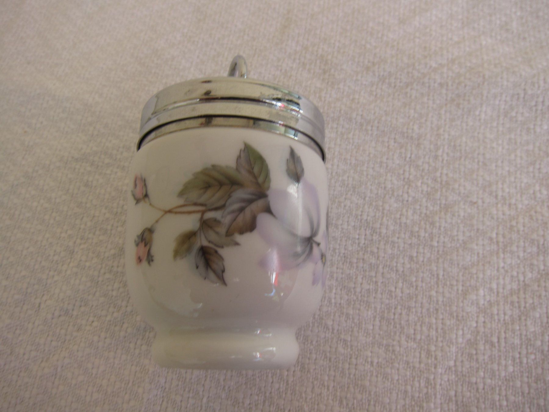 Autre vaisselle: Eggcoddler Royal Worcester 3er Set Blumenmuster – D'occasion à Regensdorf par Eri8057 5