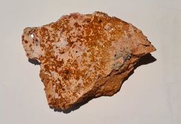 Mineralienstufe Vanadinit-Kristalle auf Baryt (VB72)