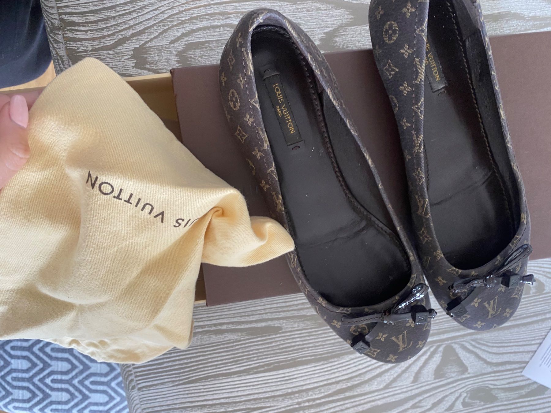 Scarpe da donna: Louis Vuitton Ballerinas – Usato da Erlenbach ZH venduto da Vicky123456 2