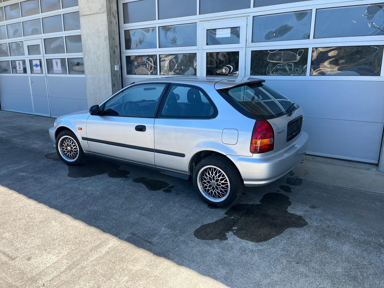 Honda Automobili: Honda Civic 1.4i Joker – Usato da Hefenhofen venduto da NietoAutomobile