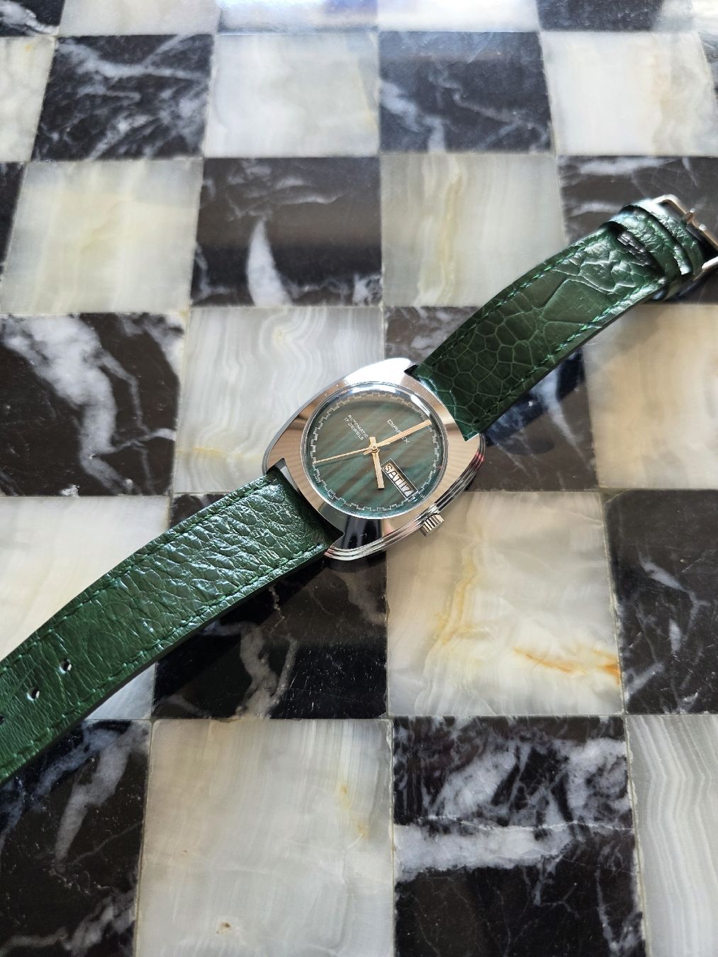 Orologi: Vintage Diarex – Usato da Salmsach venduto da Vinted.by.Y.R 1