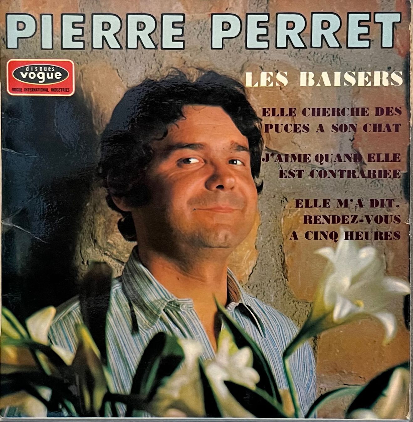 Vinyles: PIERRE PERRET - LES BAISERS – D'occasion à Bussigny par vinyl-pas-cher