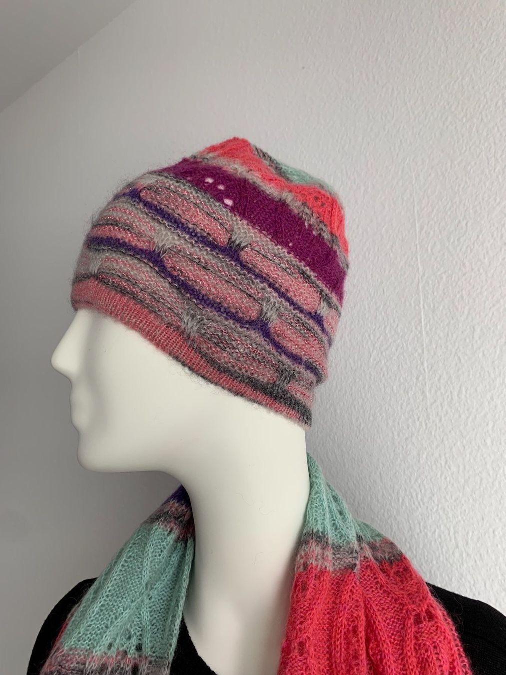 Missoni Foulard & Sciarpe: Missoni  Kappe Handschuhe Schal Set – Nuovo (secondo la descrizione) da Winterthur venduto da 19.19 1