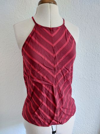 Sisley Top, Weinrot, Grösse XS/S - Perfekt für den Sommer