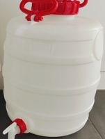 2x Kunststofffass mit Zapfhahn gebraucht 30l
