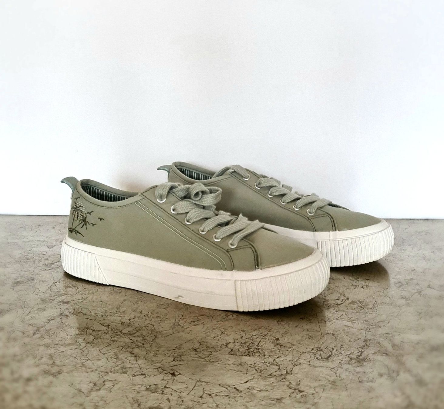 Graceland Scarpe da donna: Baskettes basses t38 – Usato da Thônex venduto da AneleManele 1