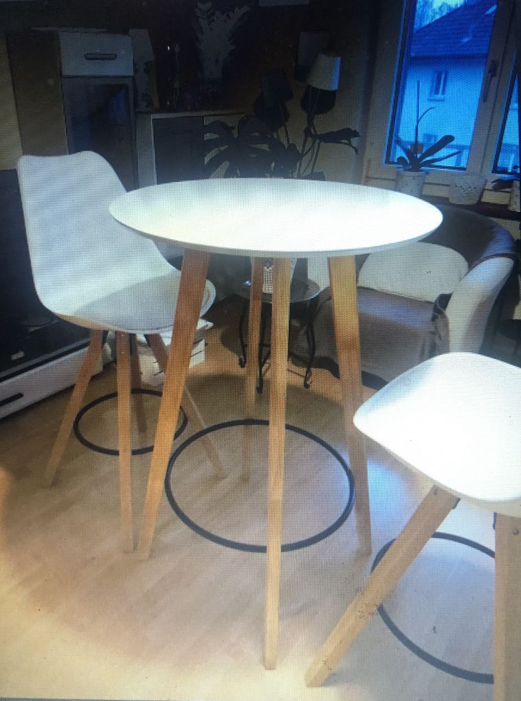 Set di tavolo e panche: Bartisch Set /Bartisch+2 Barstühle – Usato da Olten venduto da Lara1967 5