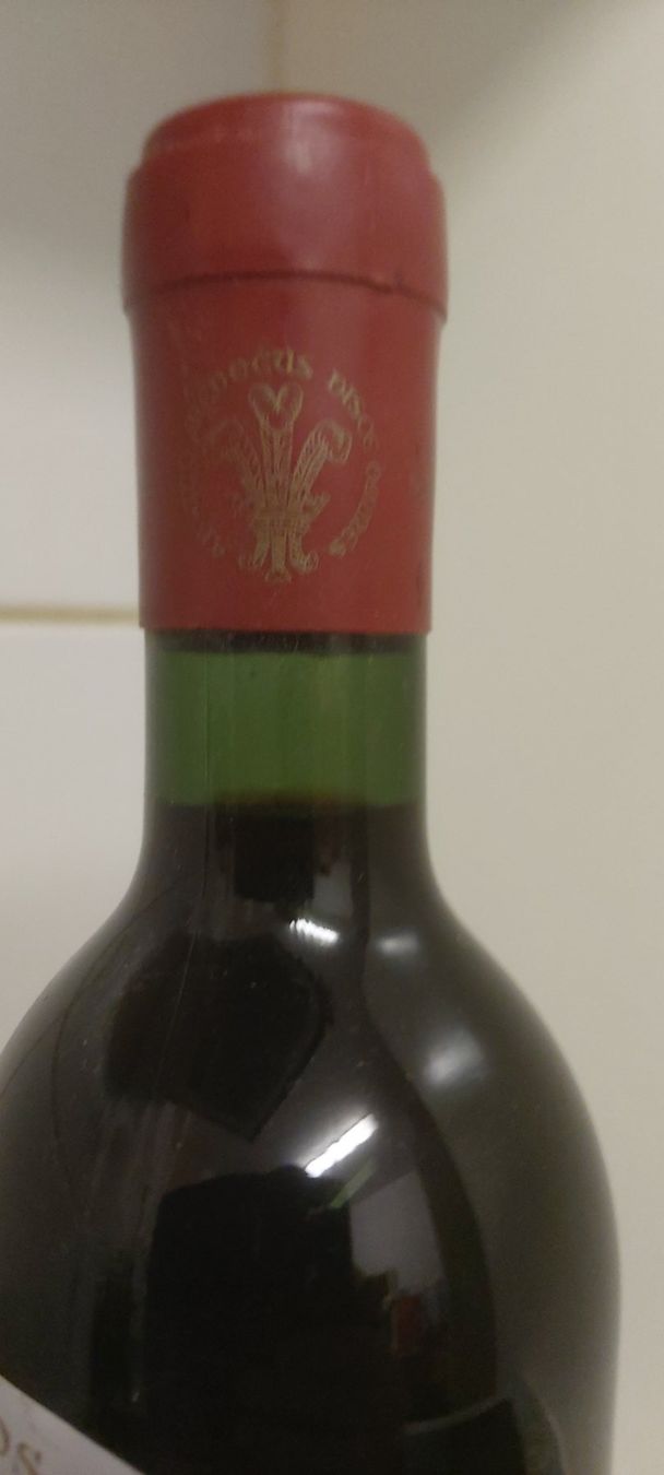 Vino: Prestige du  Médoc 1964 75 cl. – Nuovo (secondo la descrizione) da Grenchen venduto da poggione 5