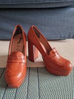 New pumps size 40
