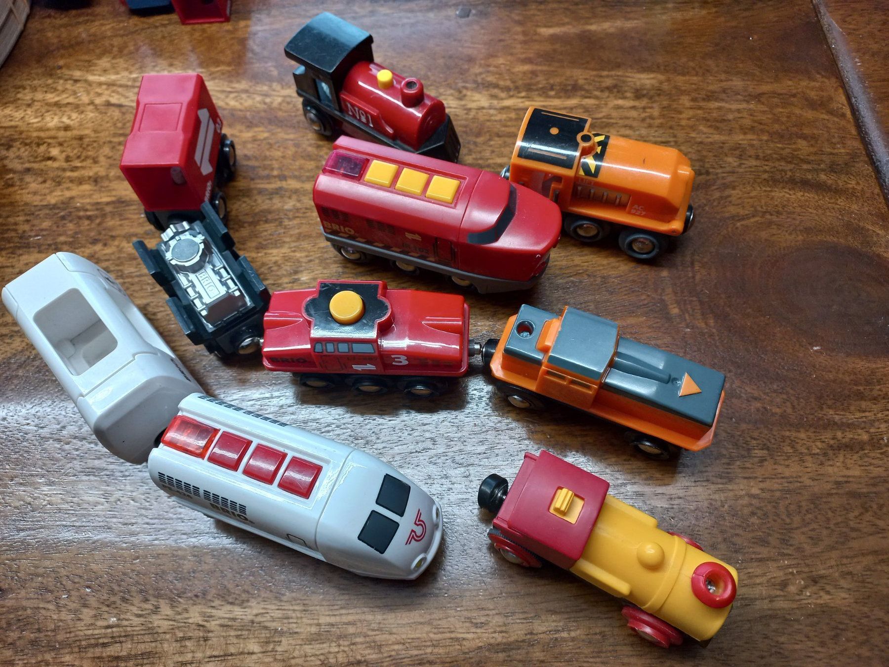 Brio Spielzeuge: Riesiges BRIO Set, viel Zubehör – Gebraucht aus Lachen SZ von jimmygoal13 4