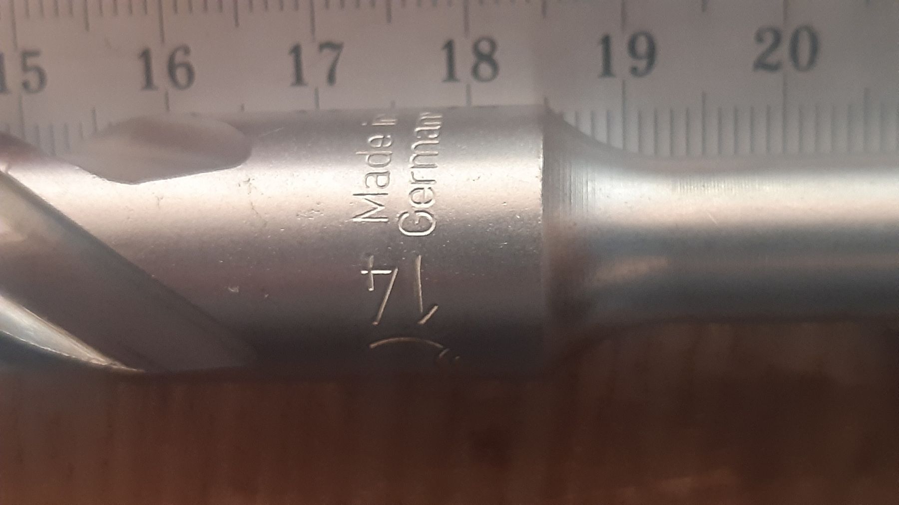 Milwaukee Tutti gli attrezzi: Milwaukee SDS-Plus Bohrer 18mm, neu, robust! – Nuovo e nell'imballaggio originale da Oey venduto da Parkplatzbrocki 6