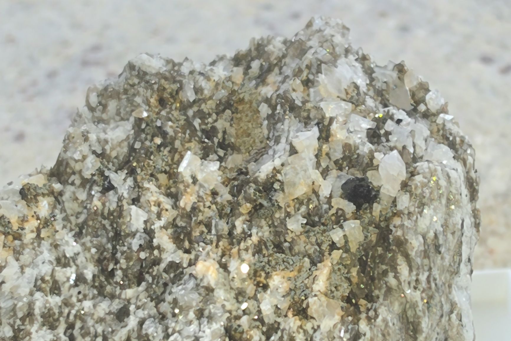 Minerali & Pietre curative: Mineral: Cervandonit Lärcheltini  Binntal – Usato da Glis venduto da nbu_65ys 2