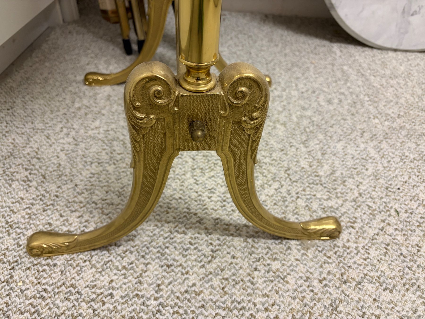 Spiegel: Eleganter Standspiegel Messing oval Vintage – Gebraucht aus Hausen AG von Havs 2
