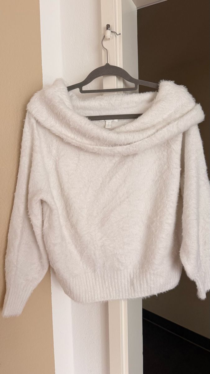H&M Maglioni & Felpe: Pullover schulterfrei, Grösse XS – Usato da Thun venduto da tat_zb9b