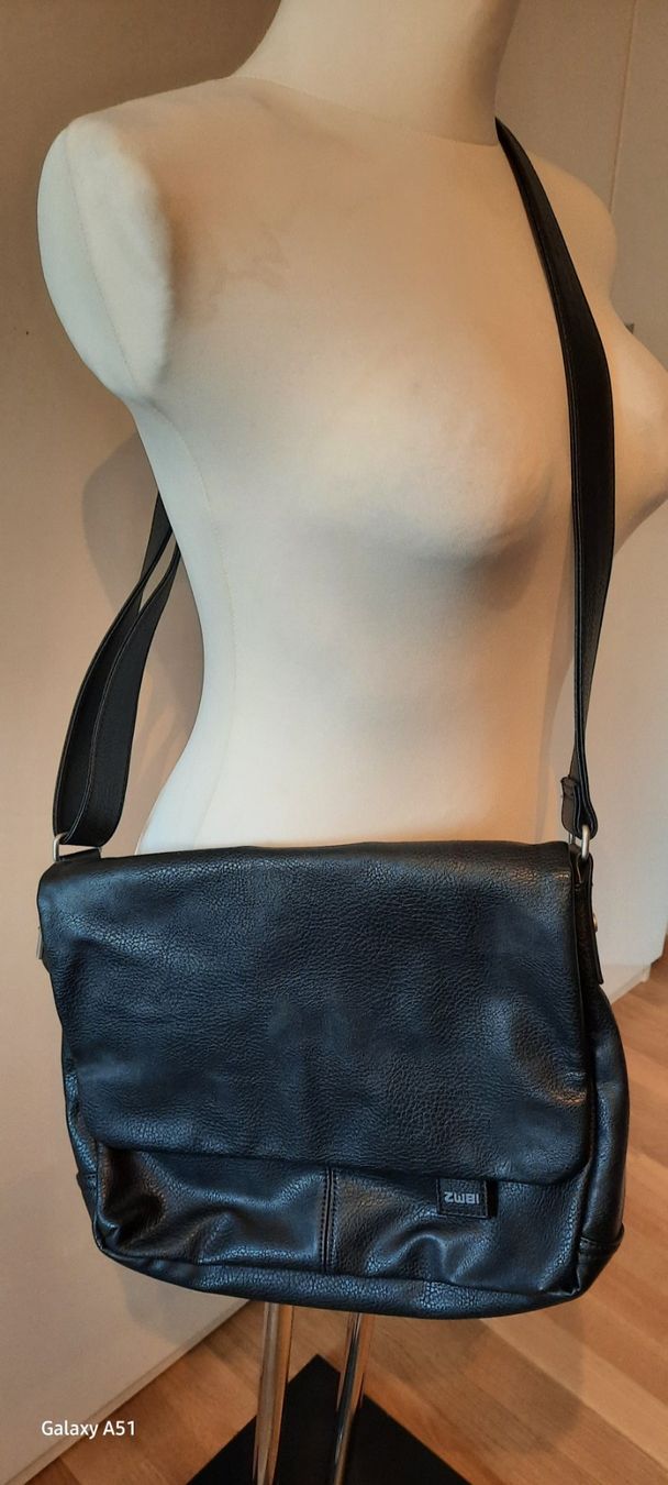 Zwei Borse da donna: ***ZWEI*** Umhängetasche schwarz – Usato da Wädenswil venduto da H2H_Secondhandshop 1