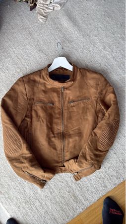 Zara Basic Jacke, Grösse M, Top Zustand für den Herbst!