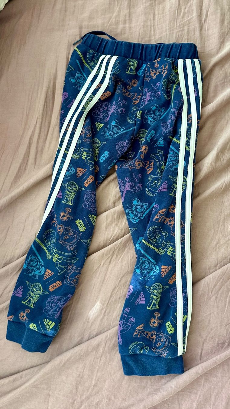 Adidas Pantaloni: Jogginghose Adidas Star Wars – Usato da Dürrenroth venduto da tvy_bh56 1