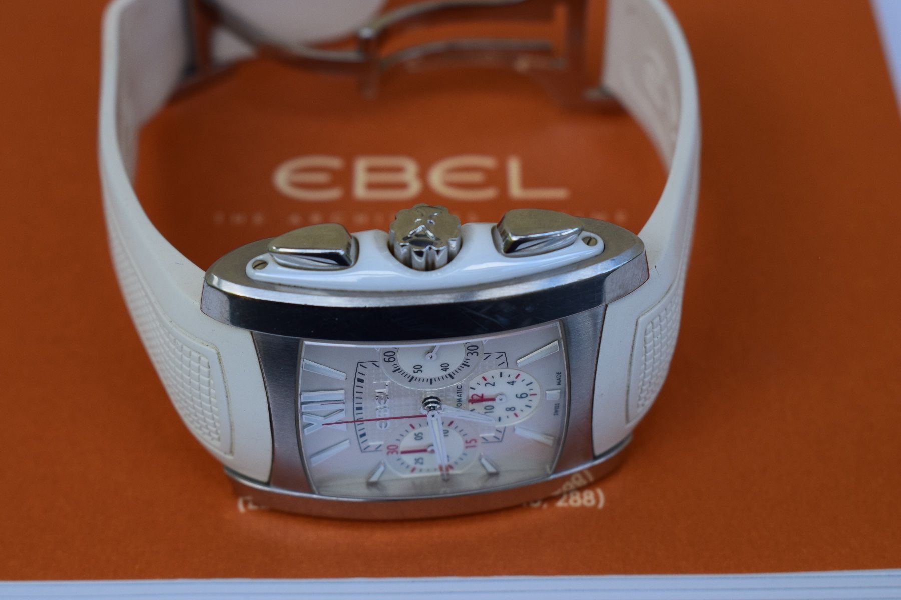 Ebel Uhren: Ebel Brasilia chronograph white dial full set – Neu und originalverpackt aus St-Légier-Chiésaz von Antichorloge 5