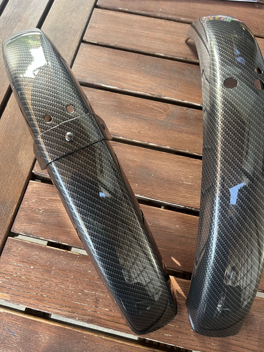 Piaggio Parti ricambio per ciclomotori: Piaggio Ciao Carbon Look – Nuovo e nell'imballaggio originale da Geuensee venduto da zepfli 1