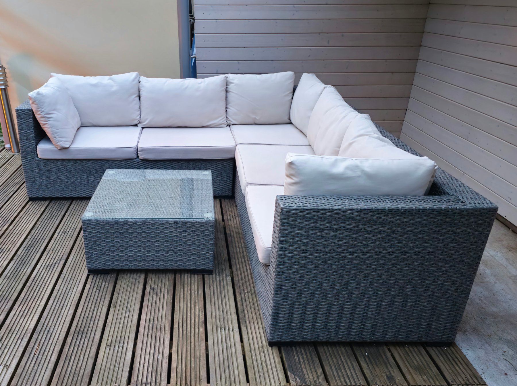 Divani: Gartenlounge mit Beistelltisch – Usato da Etzgen venduto da VierRingeA6 3