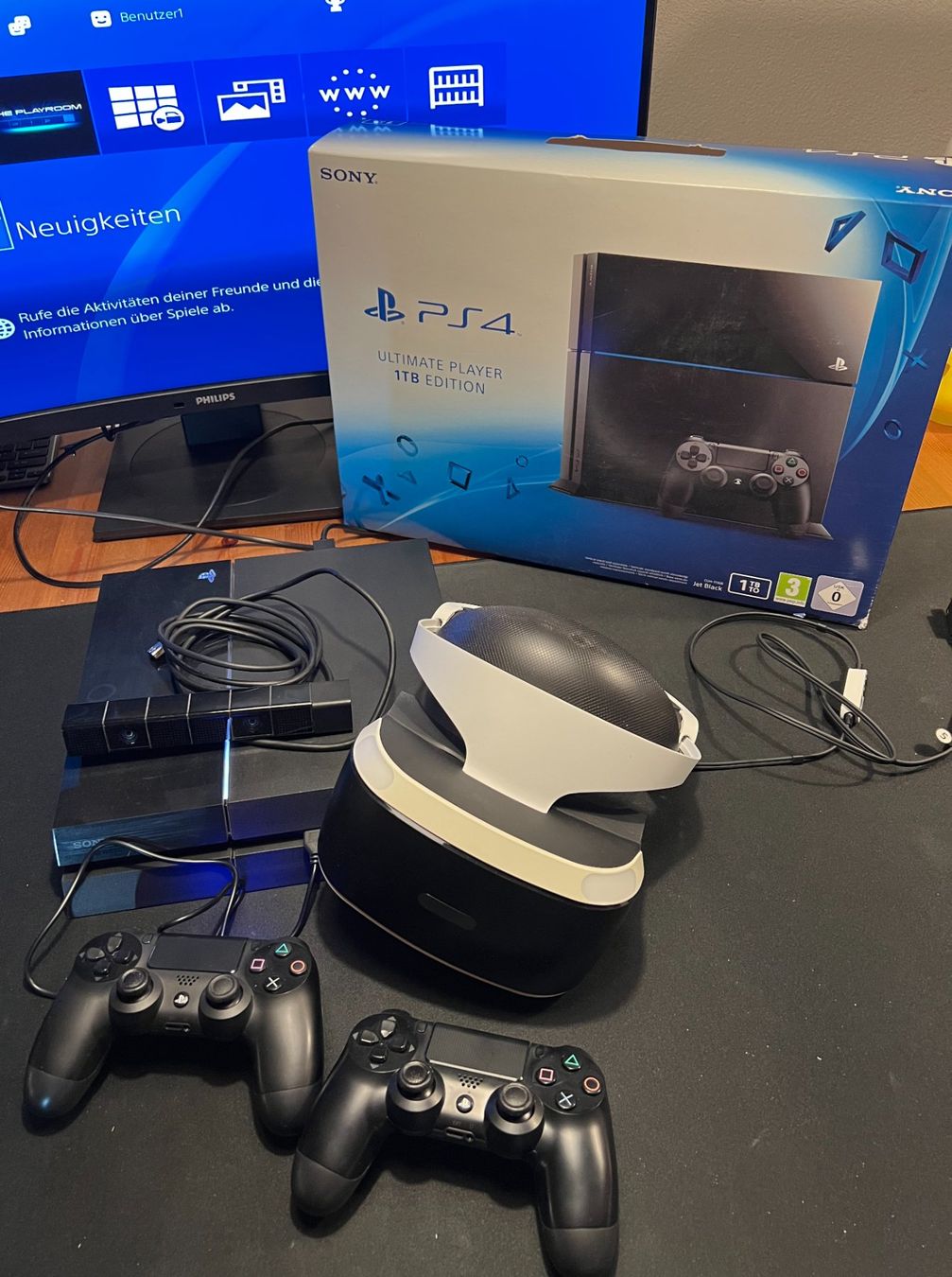 Sony Console: Playstation 4 mit VR und Spielen – Usato da Uster venduto da Stoessda