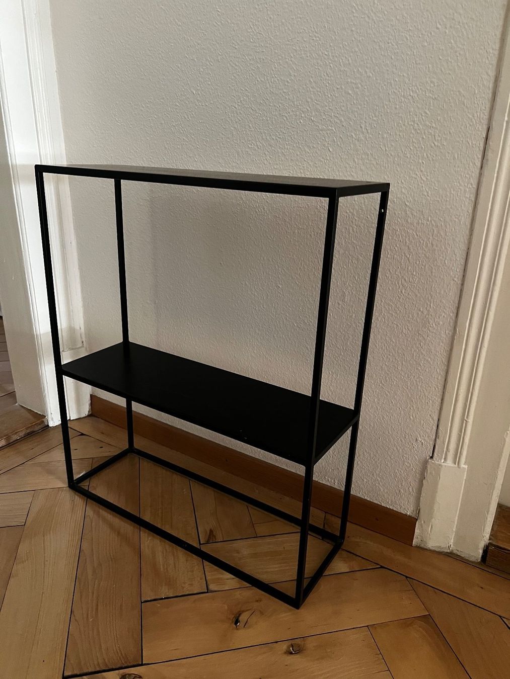 Étagères: Regal aus Metall schwarz – D'occasion à Zürich par Allys-Closet 1