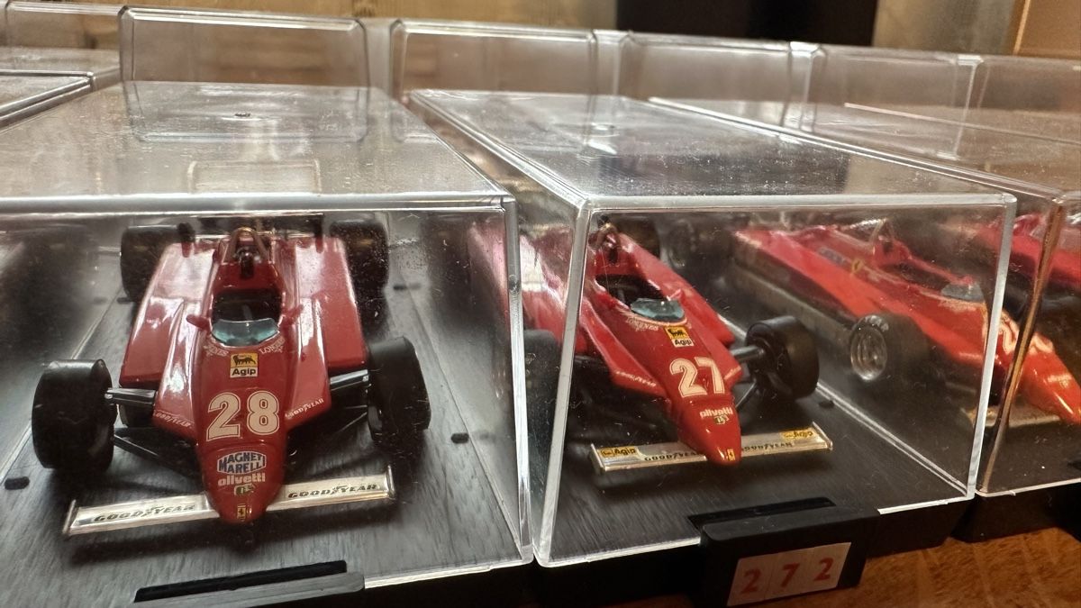 Ferrari Modellini d'auto: FERRARI / collection BRUMM – Nuovo e nell'imballaggio originale da Ecublens VD venduto da acbox2000 3